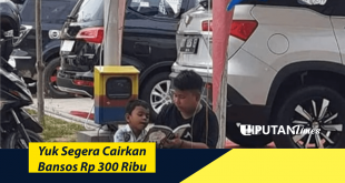 Ajari Adik Ngaji Sambil Jualan Balon di Pinggir Jalan liputantimes.com