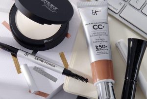 IT Cosmetics – CC+ Cream Your Skin But Better liputantimes.com.jpeg