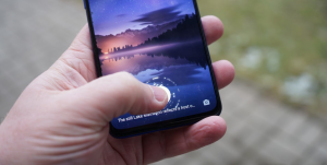 OPPO Reno 3 fingerprint in display liputantimes.com