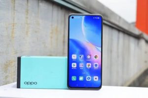 Perbandingan Oppo Reno 6 Jaringan 5g vs Vivo X60 Pro Jaringan 5g . liputantimes.com