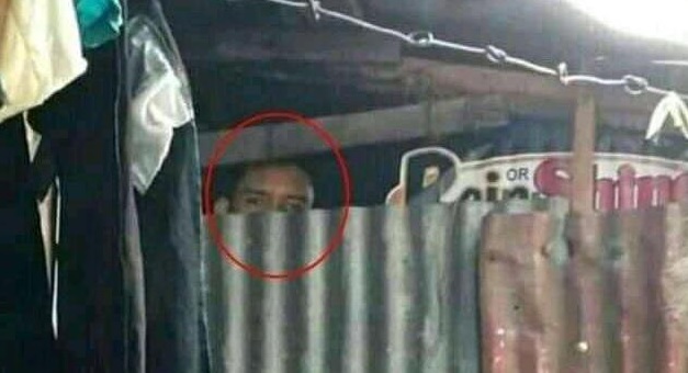 diintip pas lagi numpang pipis
