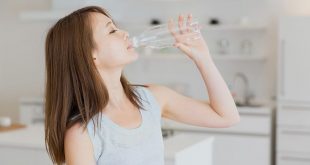 bahaya minum air putih