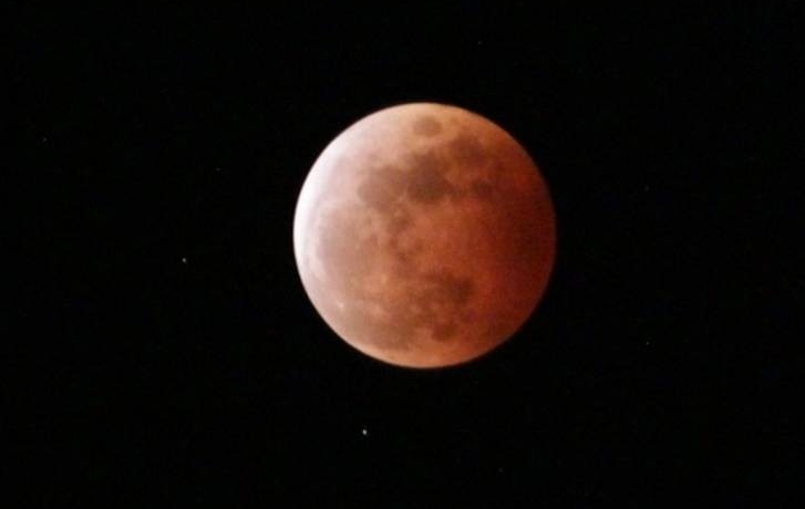 gerhana bulan total