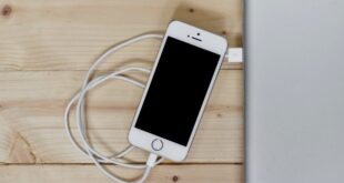 Cara Mengatasi Baterai iPhone Tidak Mengisi Saat Dicas