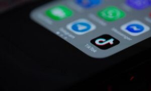 cara mengatasi akun tiktok yang kena banned