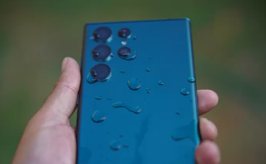 tentang hp waterproof
